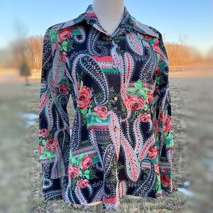 Vintage 70’s Paisley Rose Pattern Groovy Dagger Collar Disco Button Down Blouse